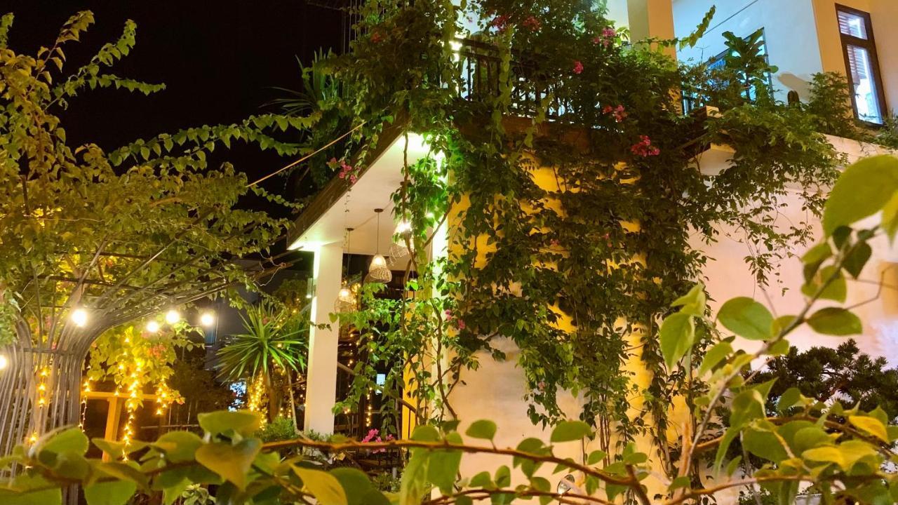 Coto Center Homestay Dao Co To Exteriör bild